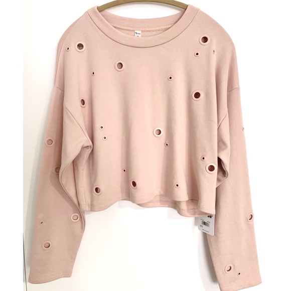 ❌SOLD❌ Alo Yoga Cadence Cropped Sweatshirt NWT - Picture 2 of 9